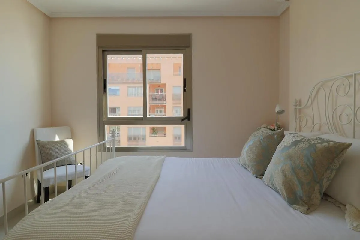 C68 - Seafront Malaga Central Apartment Spanien