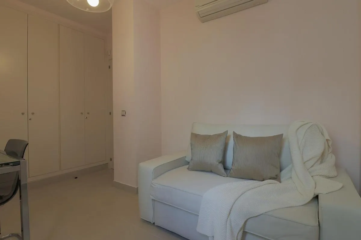 C68 - Seafront Malaga Central Apartment